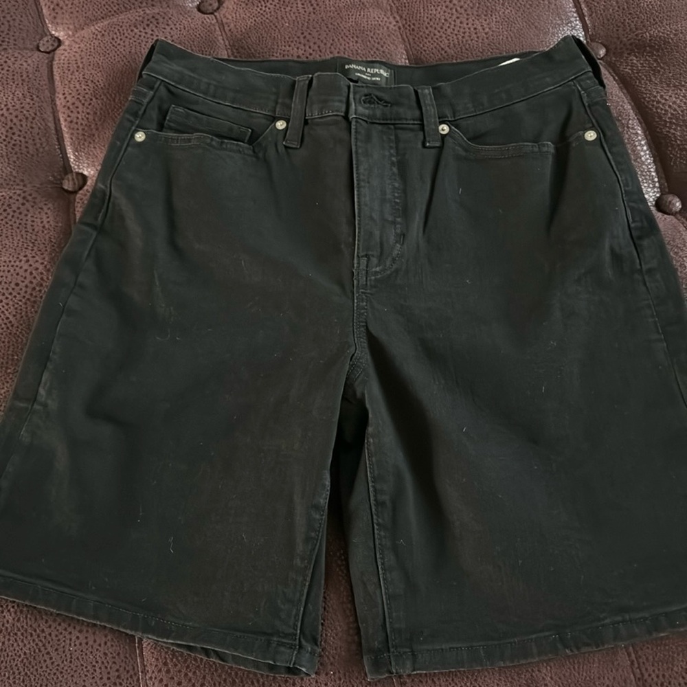 Banana Republic girlfriend short